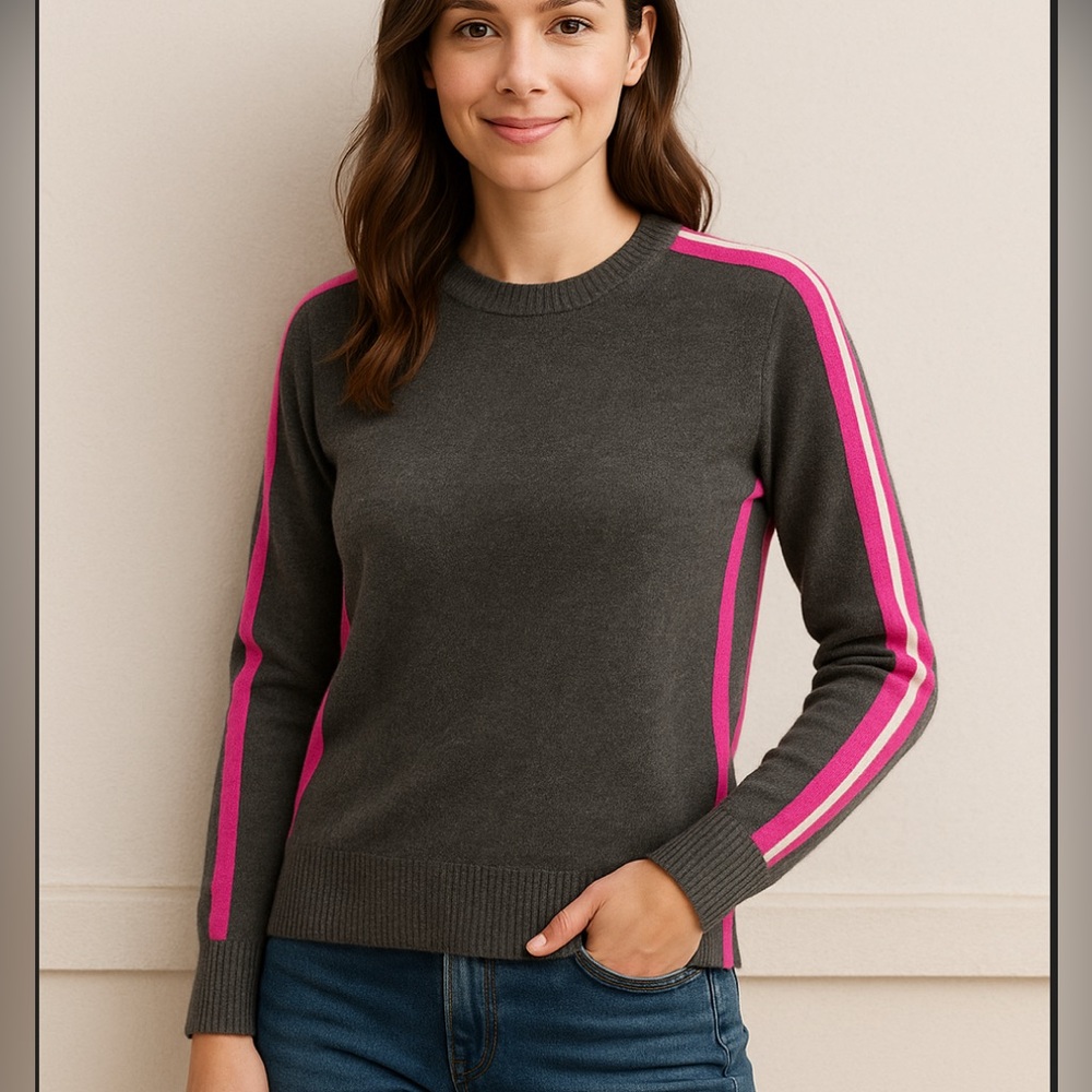 Aqua 100% Cashmere Sweater XS – Charcoal Gray with Hot Pink Stripe Detail - Picture 2 of 6